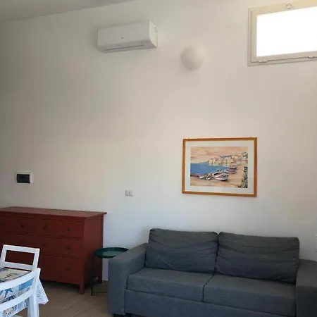Apartment Rs306 - Marcelli, Monolocale In Centro Con Parcheggio Marcelli