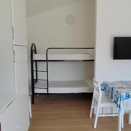 Apartment Rs306 - Marcelli, Monolocale In Centro Con Parcheggio
